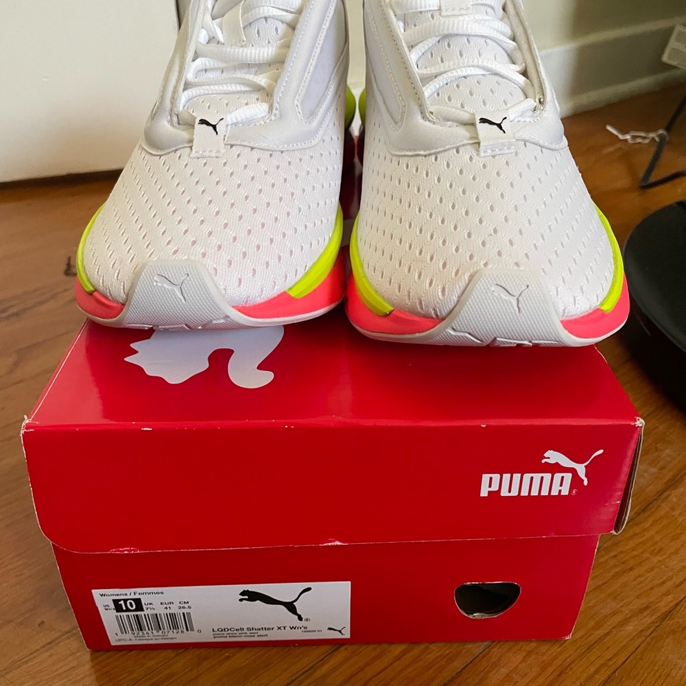 Puma Sneakers with Neon Accents - Picture 2 of 7